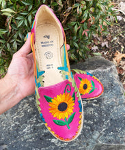Load image into Gallery viewer, Colorful Huarache Sandals with Sunflower Design
