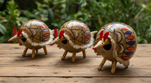 Load image into Gallery viewer, Beautiful Bobble Head Armadillo Alebrije