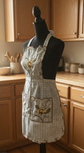 Load image into Gallery viewer, Beatiful Artisanal Apron with Delicate Embroidery (S/M) - Style 3