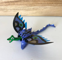 Load image into Gallery viewer, Beautiful Dragon Alebrije with Bobble Head
