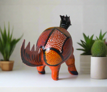 Load image into Gallery viewer, Cute Skunk Mini Alebrije With Bobble Head