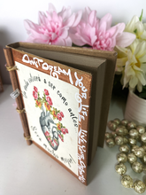Load image into Gallery viewer, Beautiful Handmade Artisan Blank Notebook "Corazon"