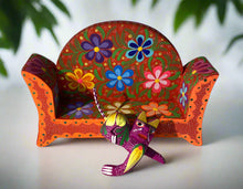 Load image into Gallery viewer, Beautiful Hand-Made Authentic Mexican Alebrije - Cat on Sofa - Red/Orange