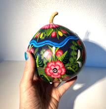 Load image into Gallery viewer, Beautiful Painted Gourd /Jewelry Box from Olinalá - Blue