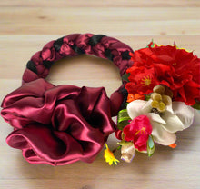 Load image into Gallery viewer, Set of Braided Headband/Floral Attachment / Trenza Istmeña Con Guia