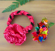 Load image into Gallery viewer, Set of Braided Headband/Floral Attachment - Multi-Color Flowers / Trenza Istmeña Con Guia