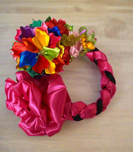 Load image into Gallery viewer, Set of Braided Headband/Floral Attachment - Multi-Color Flowers / Trenza Istmeña Con Guia