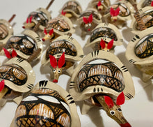 Load image into Gallery viewer, Hand-Made Bobble Head Armadillo Mexican Mini Alebrije