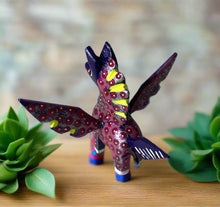 Load image into Gallery viewer, Hand-Made Small "Pegasus" Mexican Alebrije Figurine