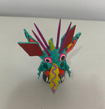 Load image into Gallery viewer, Hand-Made Beautiful Alebrije in Bright Colors