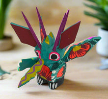 Load image into Gallery viewer, Hand-Made Beautiful Alebrije in Bright Colors