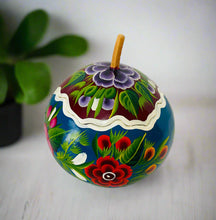 Load image into Gallery viewer, Beatiful Decorated Gourd from Olinalá - Plum/Blue