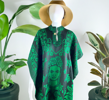 Load image into Gallery viewer, Frida Kahlo Mexican Poncho