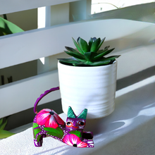 Load image into Gallery viewer, Authentic Mexican Cat Alebrije/Hand-Made