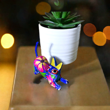 Load image into Gallery viewer, Authentic Mexican Cat Alebrije/Hand-Made