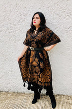 Load image into Gallery viewer, Frida Kahlo Mexican Poncho