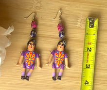 Load image into Gallery viewer, Lupita Earrings - Hand-Made Mexican Cartoneria