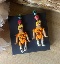 Load image into Gallery viewer, Lupita Earrings - Hand-Made Mexican Cartoneria