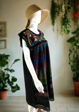 Load image into Gallery viewer, Beautiful Mexican Dress - Loom Woven (Large)