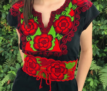 Load image into Gallery viewer, Embroidered Mexican Belt with Red Roses