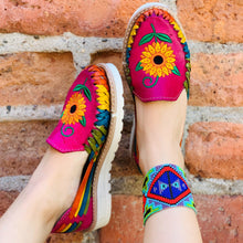 Load image into Gallery viewer, Colorful Huarache Sandals with Sunflower Design