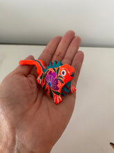 Load image into Gallery viewer, Hand-Made Beautiful Iguana Mini Alebrije Figurine in Bright Colors
