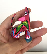 Load image into Gallery viewer, Beautiful Hand-Made Wolf Mini Alebrije Figurine
