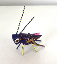Load image into Gallery viewer, Authentic Mexican Mini Alebrije &quot;Grasshopper&quot; figurine / Hand-Made
