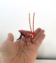 Load image into Gallery viewer, Authentic Mexican Mini Alebrije &quot;Grasshopper&quot; figurine / Hand-Made
