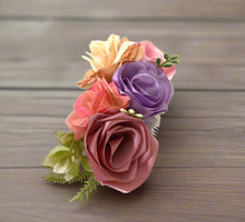 Load image into Gallery viewer, Peineta Con Rosas/Ornamental Comb With Roses/ Mexican Hair Piece/Hand-Made
