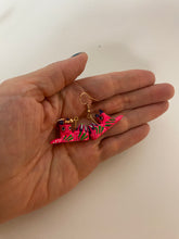 Load image into Gallery viewer, Hand-Made  Pink Cat Alebrije Earrings in Small Palm Box
