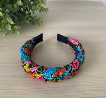 Load image into Gallery viewer, Hand-Made / Mexican Tehuana Fabric Braided Headband
