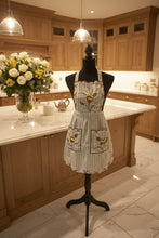 Load image into Gallery viewer, Beatiful Artisanal Apron with Delicate Embroidery (S/M) - Style 3
