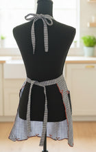 Load image into Gallery viewer, Beatiful Artisanal Apron with Delicate Embroidery (S/M) - Style 2
