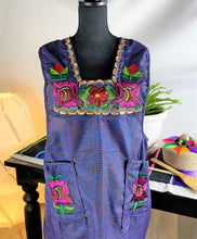 Load image into Gallery viewer, Nana/Grandma - Mexican Artisanal Apron
