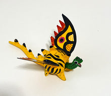 Load image into Gallery viewer, Beautiful Dragon Alebrije with Bobble Head/Hand-Made/Mexican Folk Art
