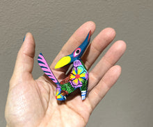 Load image into Gallery viewer, Beautiful Hand-Made Wolf Mini Alebrije Figurine
