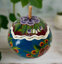Load image into Gallery viewer, Beatiful Decorated Gourd from Olinalá - Plum/Blue
