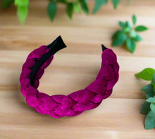 Load image into Gallery viewer, Hand-Made / Beautiful Braided Headband
