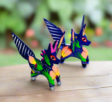 Load image into Gallery viewer, Hand-Made Small &quot;Pegasus&quot; Mexican Alebrije Figurine
