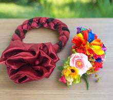 Load image into Gallery viewer, Set of Braided Headband/Floral Attachment - Multi-Color Flowers / Trenza Istmeña Con Guia

