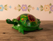 Load image into Gallery viewer, Mexican Hand-Made Turtle  from Oaxaca With Bobble Head - Green
