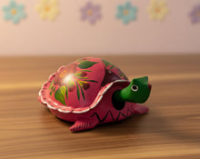 Load image into Gallery viewer, Mexican Hand-Made Turtle  from Oaxaca With Bobble Head - Pink
