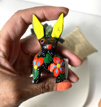 Load image into Gallery viewer, Little Bunny - Mexican Mini Alebrije  Figurine
