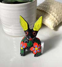 Load image into Gallery viewer, Little Bunny - Mexican Mini Alebrije  Figurine
