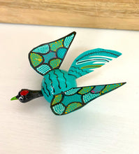 Load image into Gallery viewer, Beautiful Bird Mini Alebrije with Bobble Head
