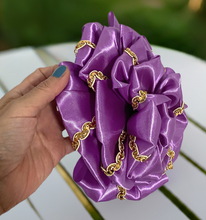 Load image into Gallery viewer, Beautiful Hand Made Oversized Bow Hair Clip
