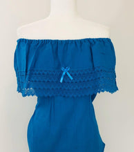 Load image into Gallery viewer, Mexican Style Campesina Blouse/Off the Shoulder/With Lace - One Size (S- M)
