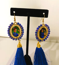 Load image into Gallery viewer, Artisanal Frida Kahlo Earrings With Tassel
