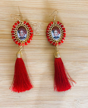 Load image into Gallery viewer, Artisanal Frida Kahlo Earrings With Tassel
